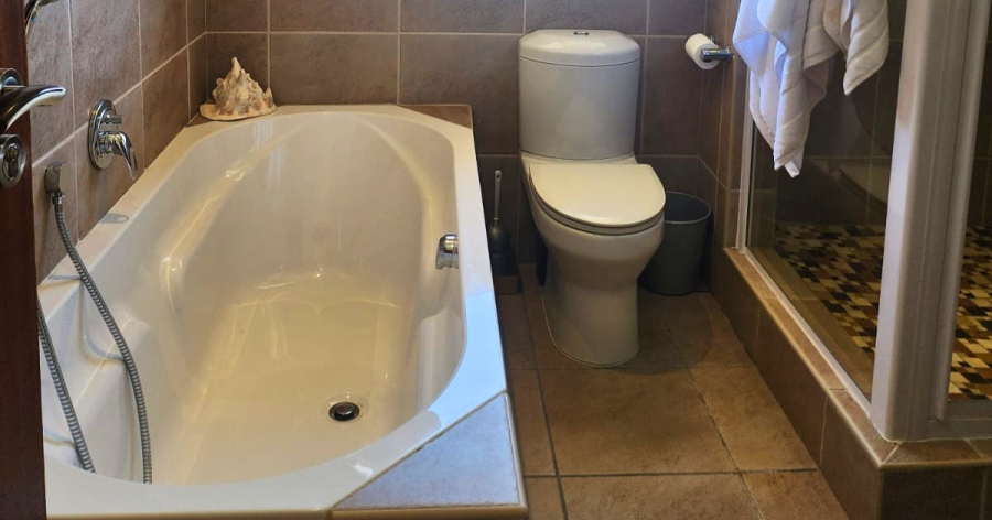 4 Bedroom Property for Sale in Mossel Bay Central Western Cape